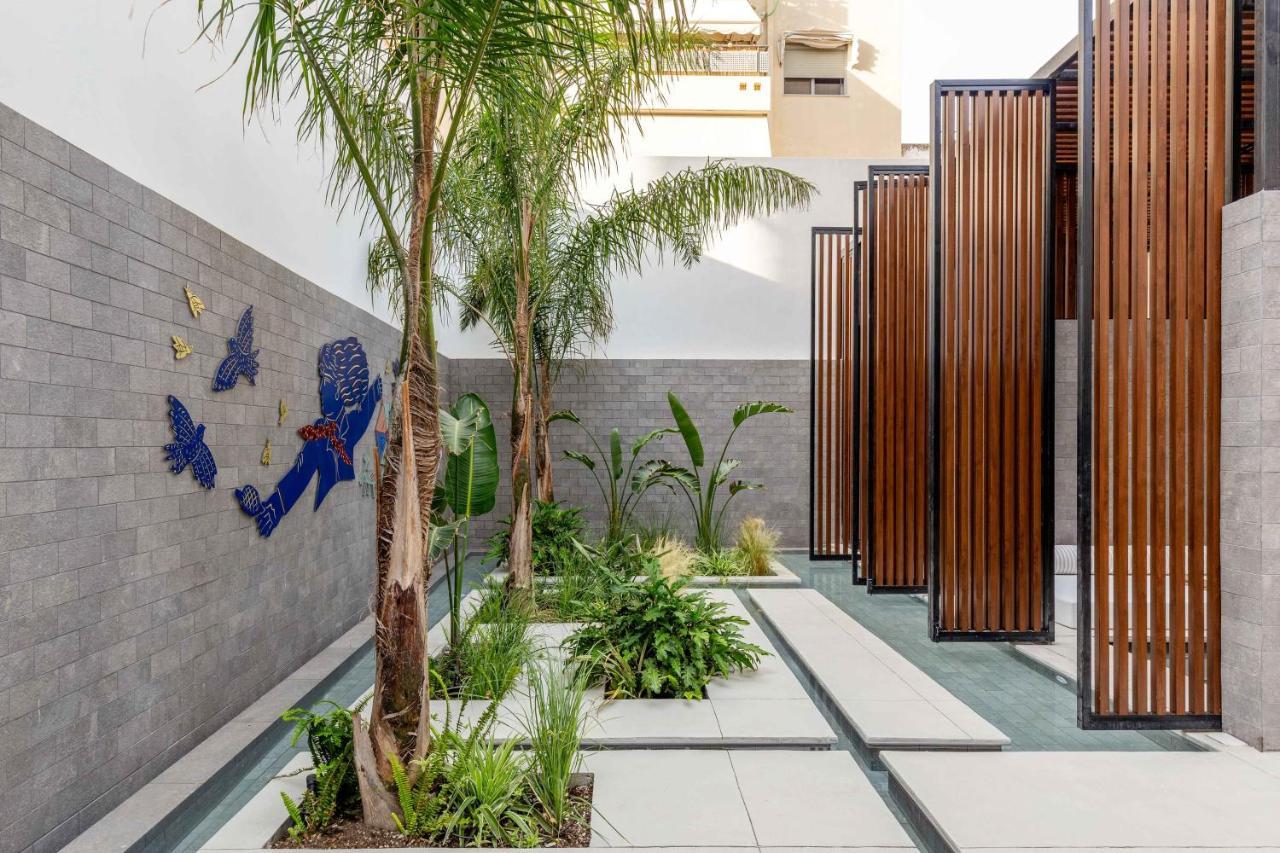 雅典 The Newel Psychiko酒店 外观 照片 The courtyard of the museum